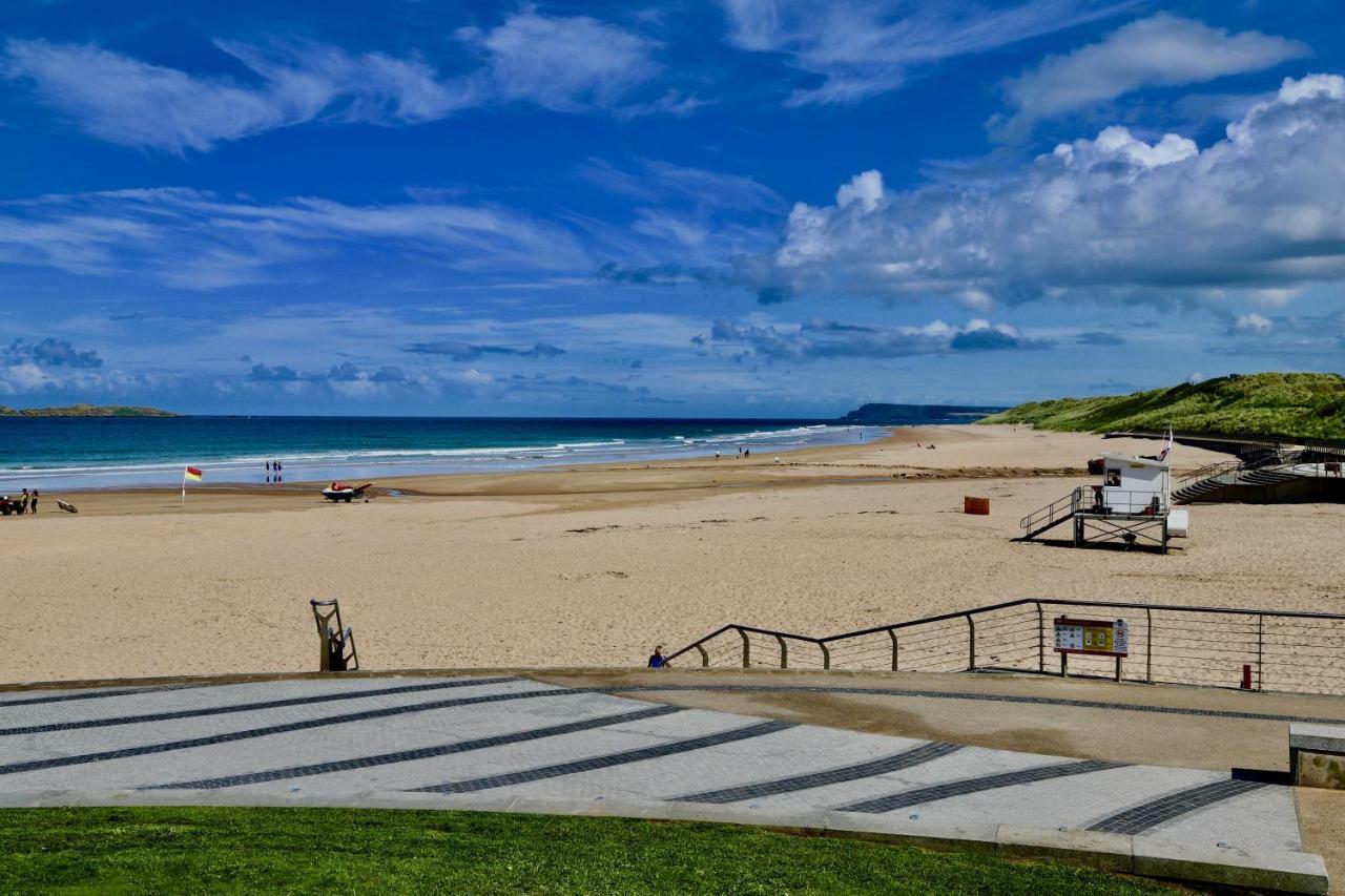 East Strand View Portrush Luaran gambar